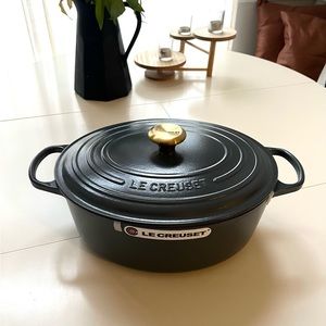 NWT Le Creuset 8QT Dutch Oven Graphite